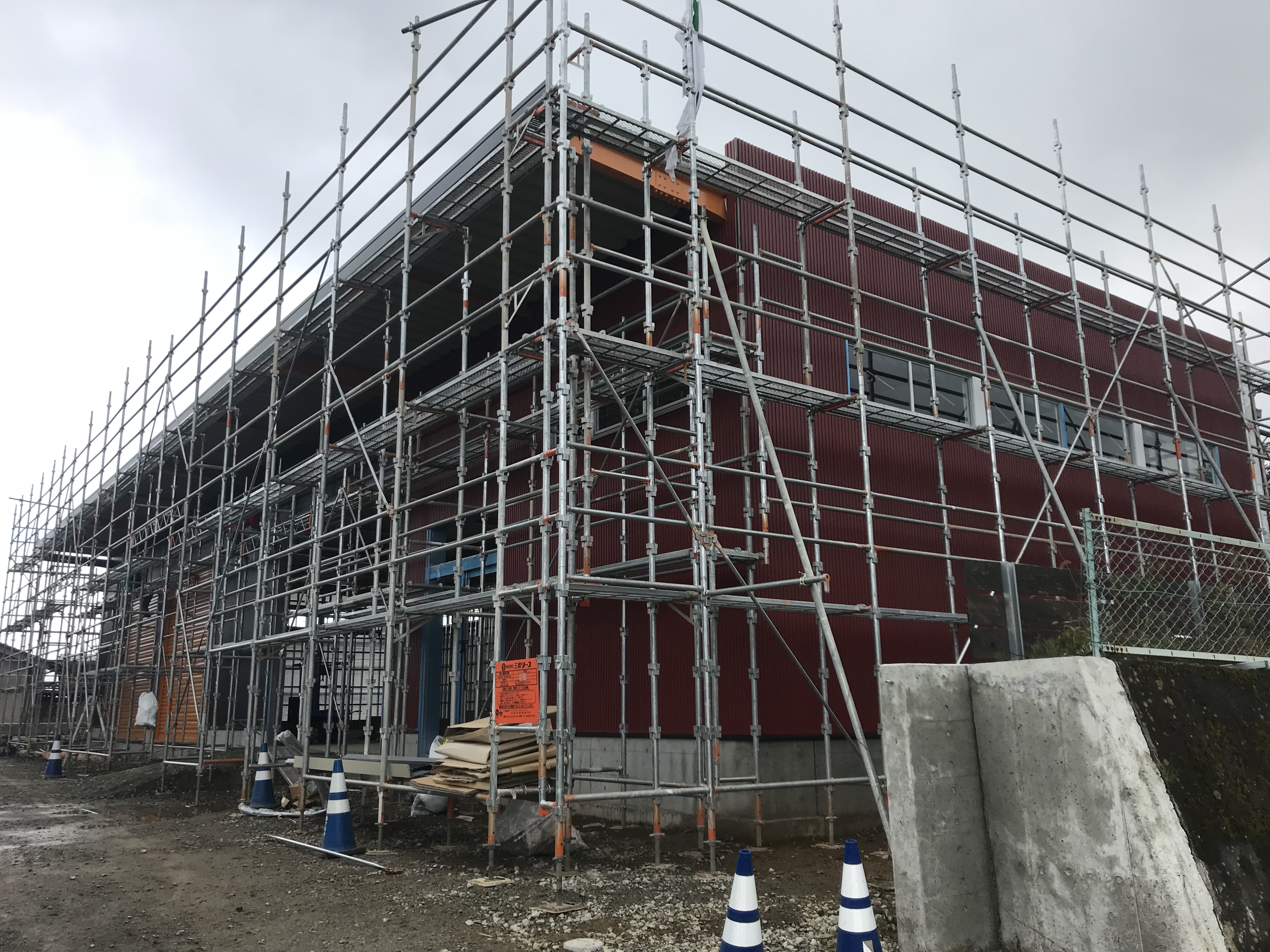 北杜市小淵沢町K様倉庫兼事務所建築中